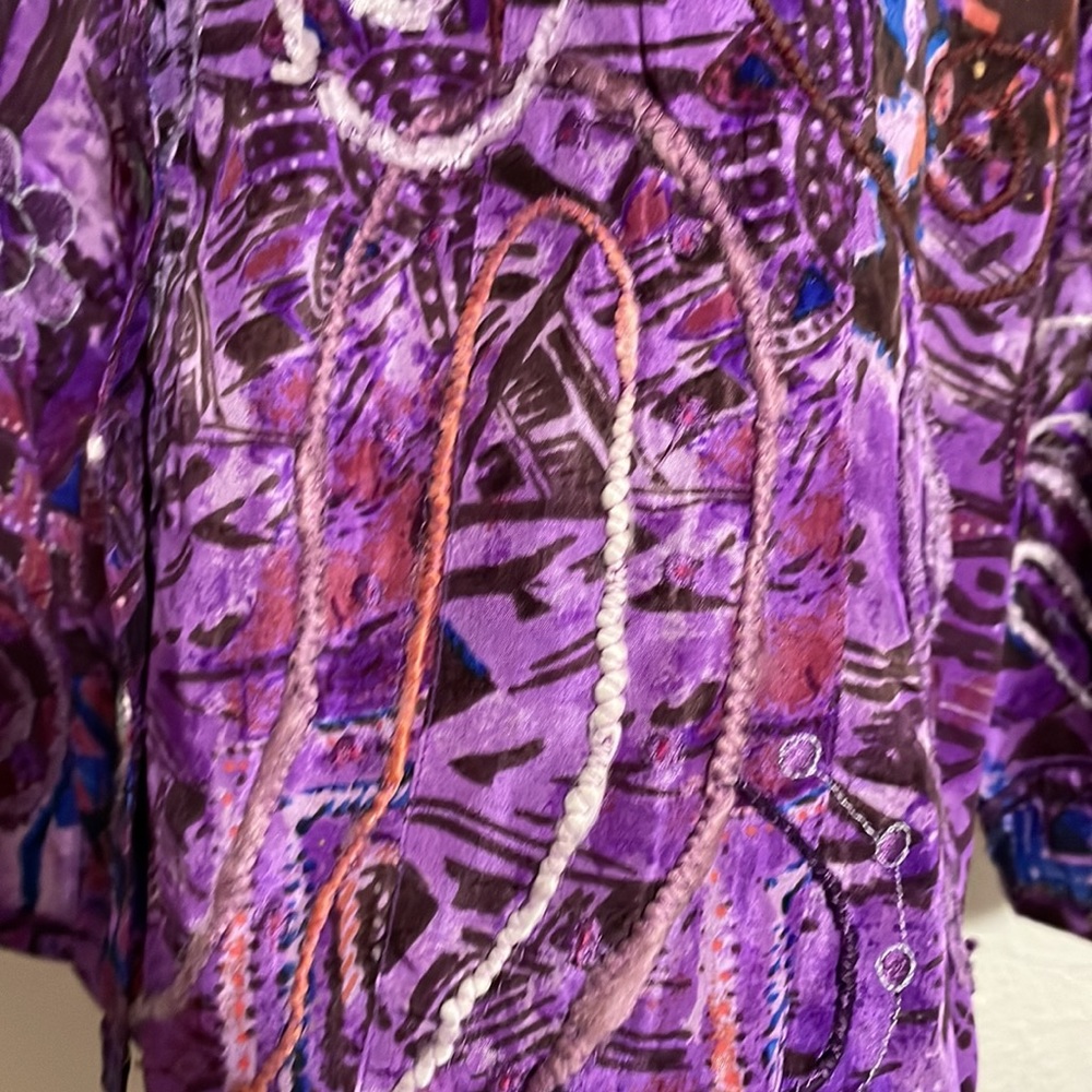 iOS silk blouse … medium - Picture 4 of 10